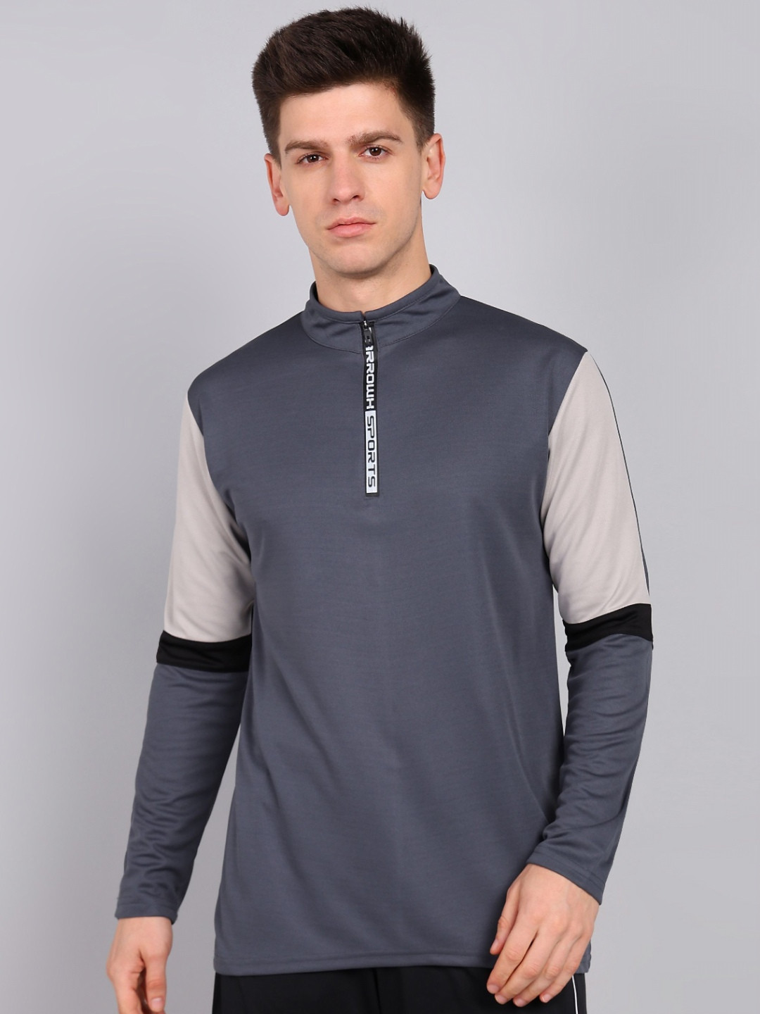 FARROWX Men Colourblocked Henley Neck T-shirt