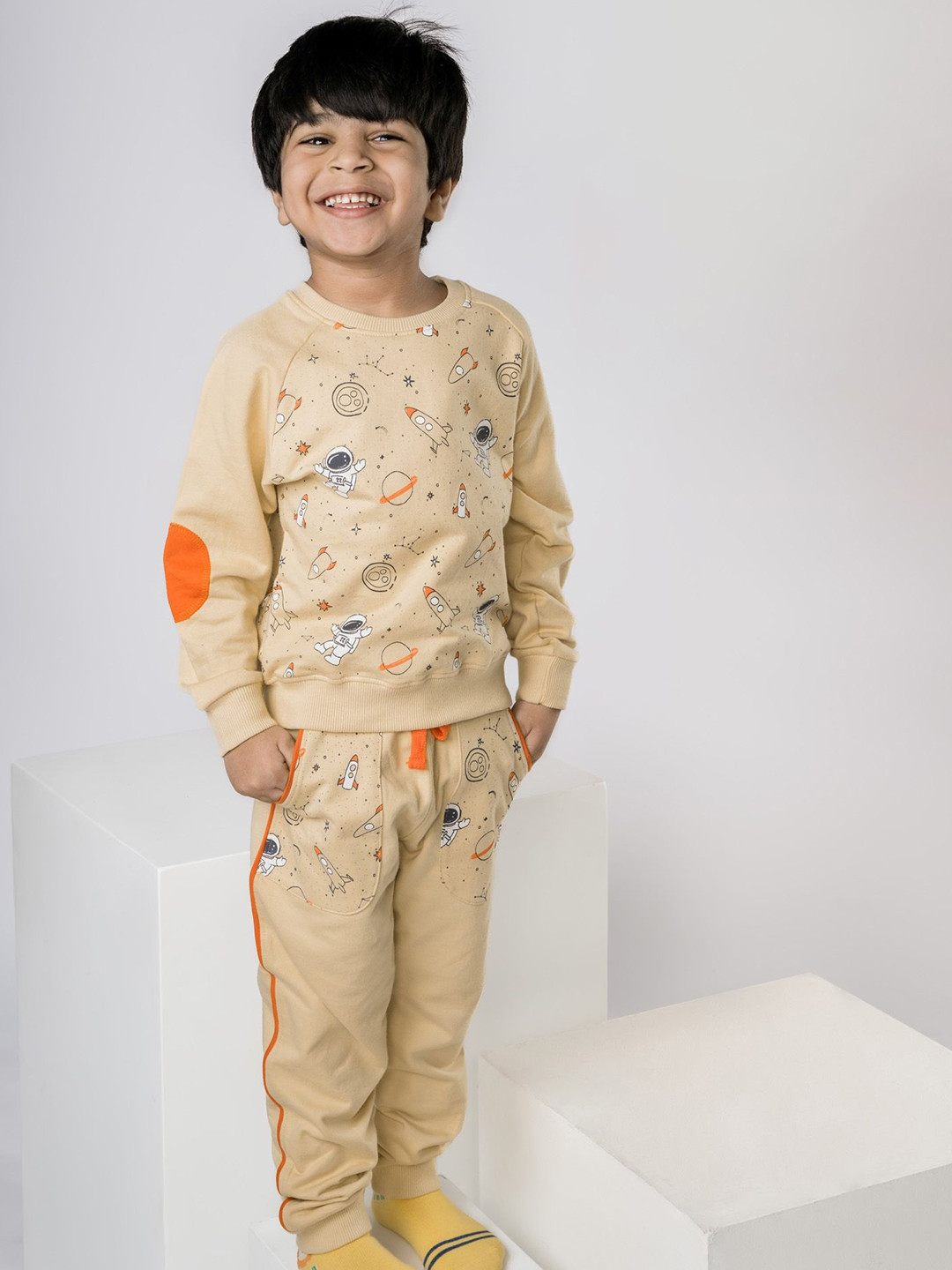 Totle Boys Printed Cotton Mid Rise Joggers