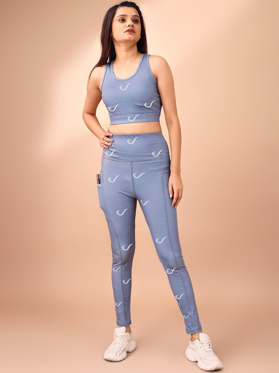 POOJARAN SAREE Yoga Printed Sports Bra & Tights yoga tracksuit