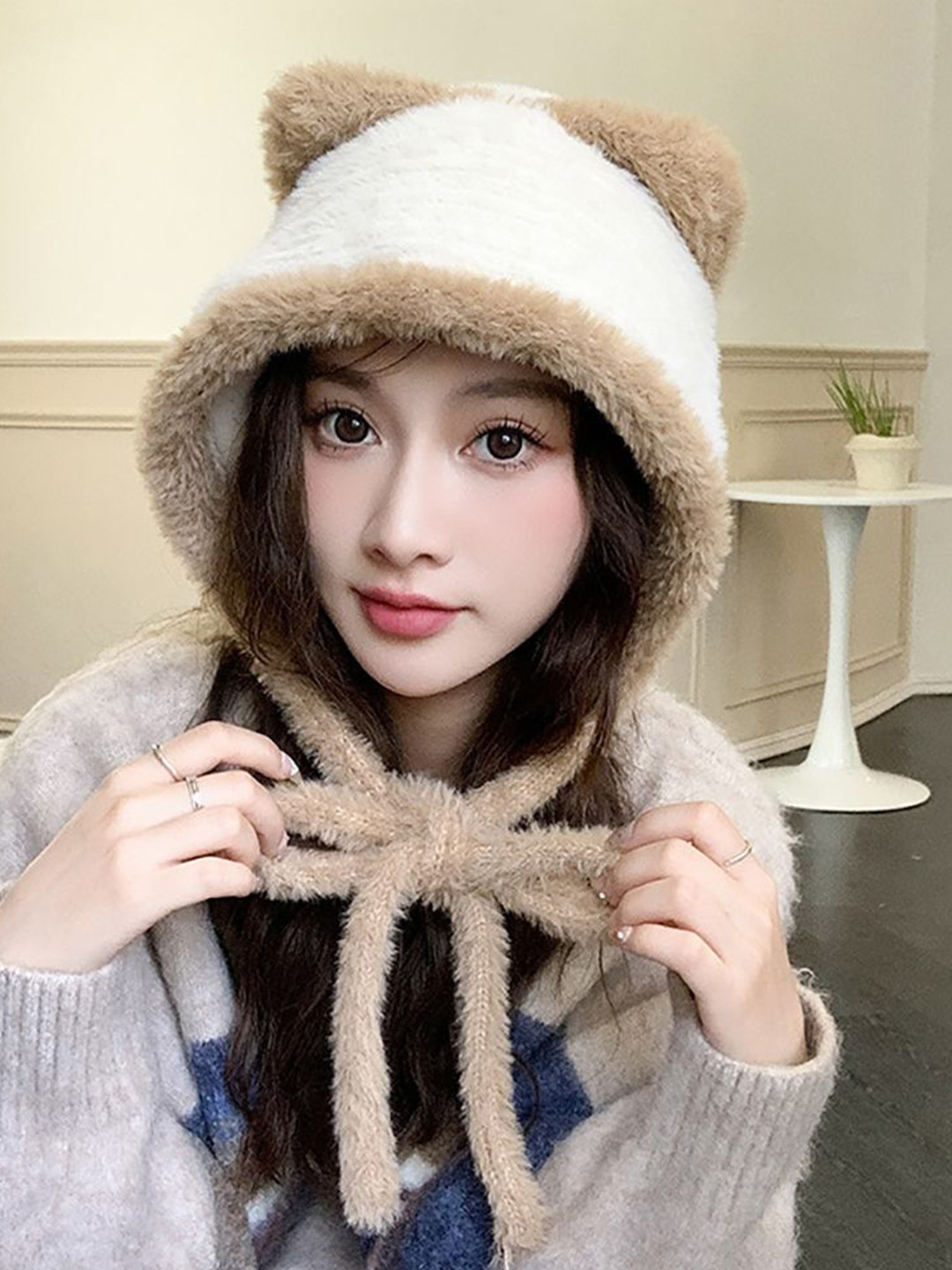 StyleCast x Revolte Women Winter Beanie