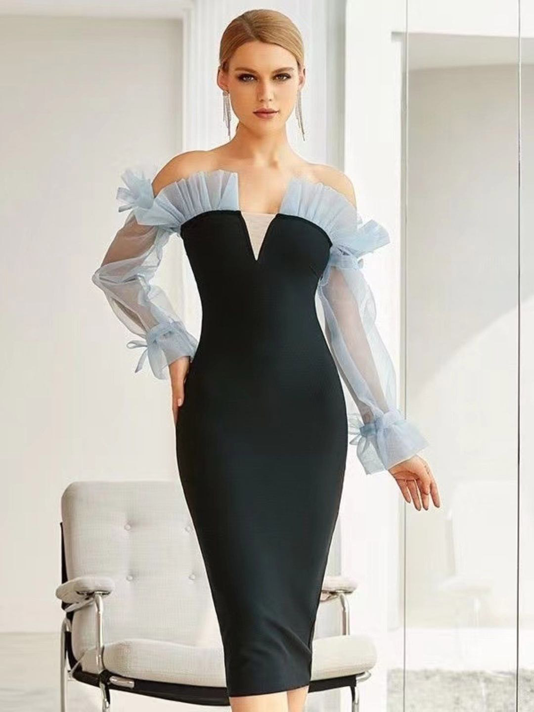 KPOP Off-Shoulder Puff Sleeve Ruffles Detail Bodycon Midi Dress