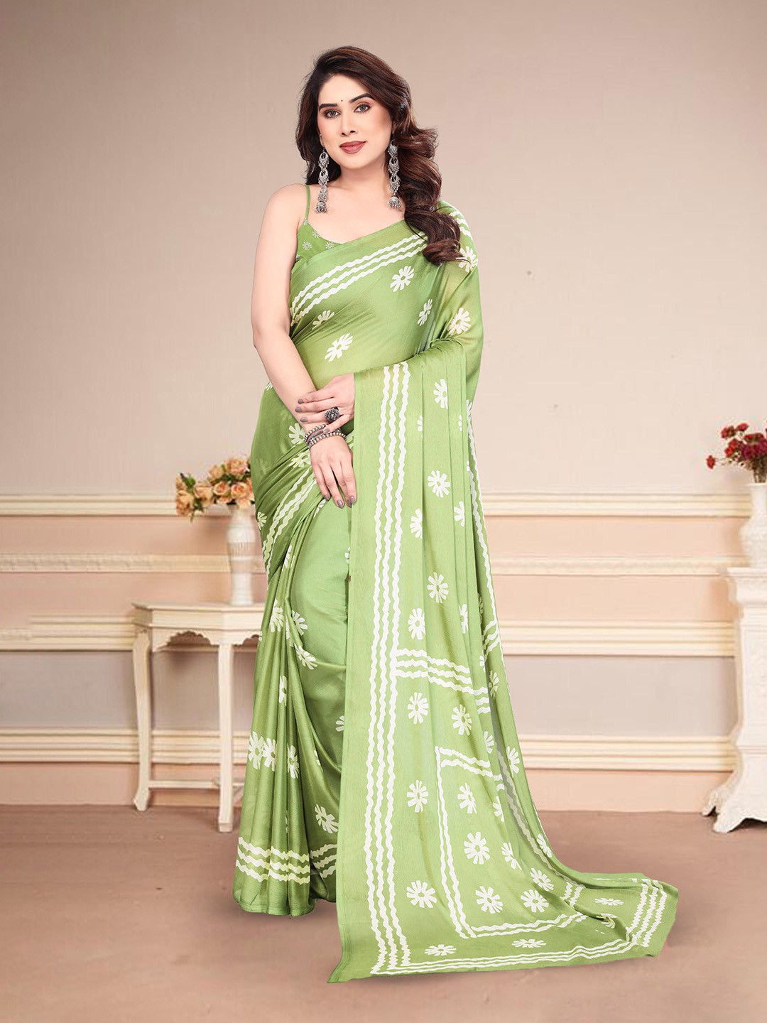 SUPERLAXMI Batik Pure Chiffon Block Printed Saree