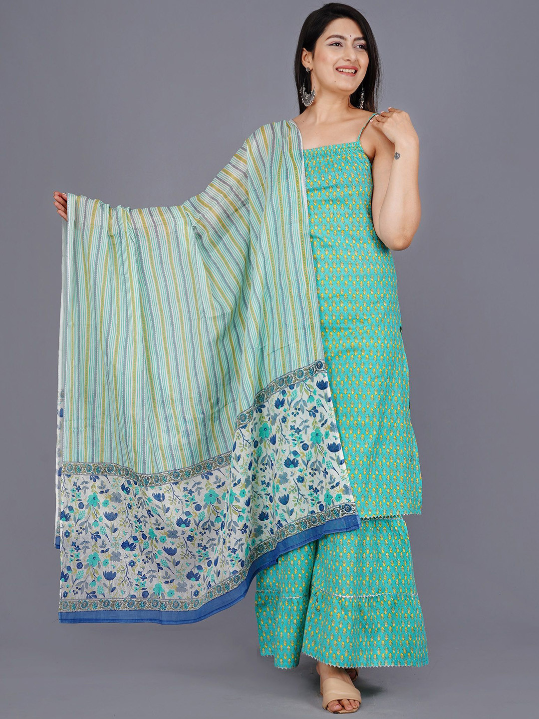 Billion Women Floral Printed Regular Pure Cotton Kurta with Sharara & Dupatta