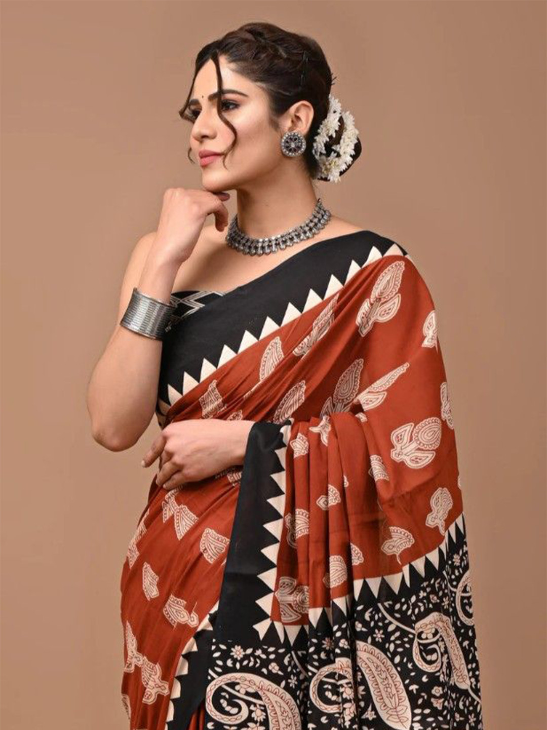 Crafts Moda Paisley Woven Design Pure Cotton Block Print Saree
