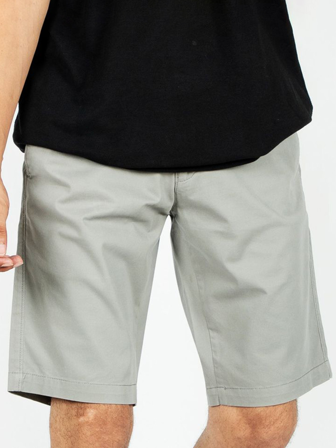 Minus One Men Solid Mid-Rise Shorts