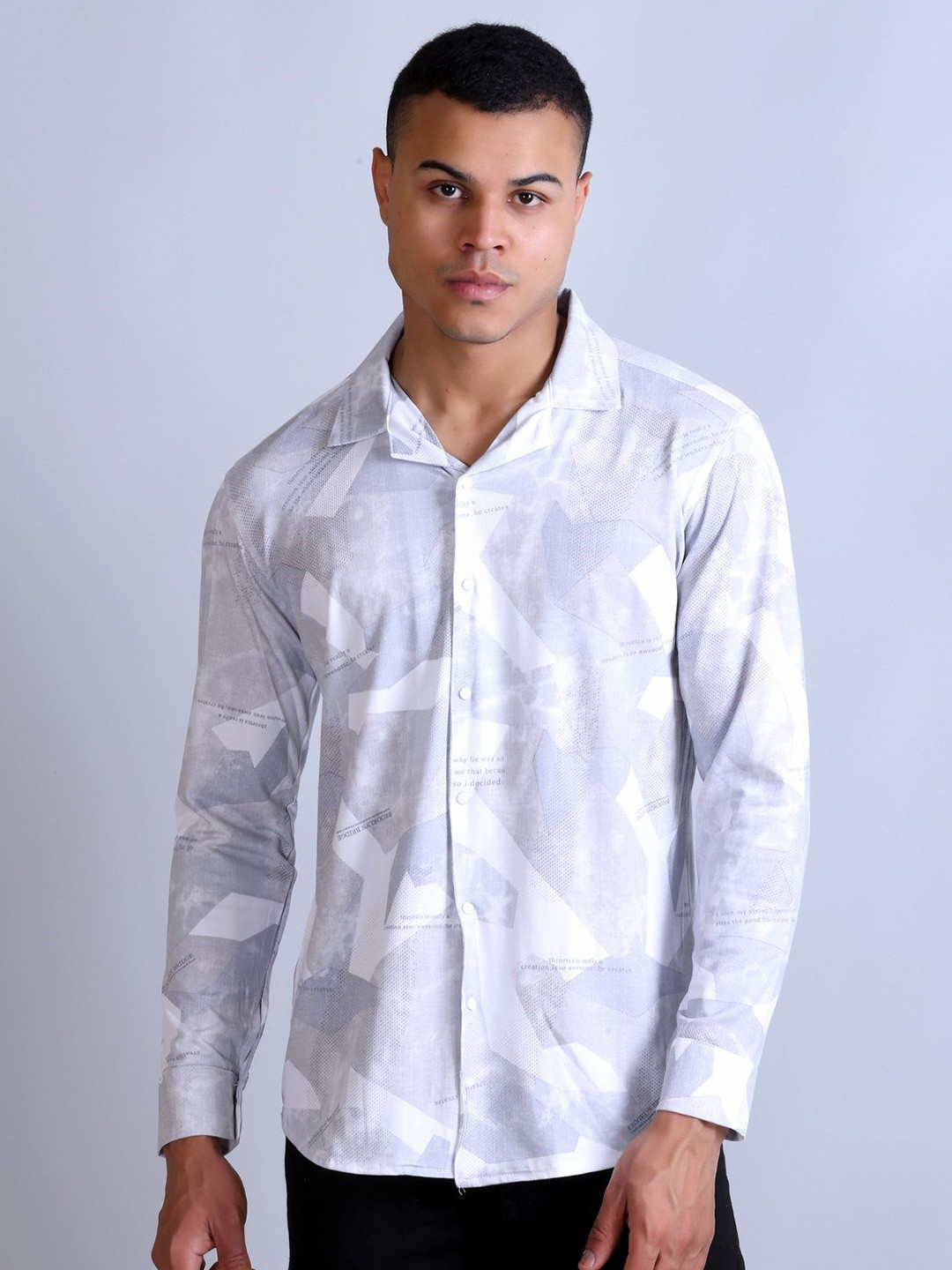 Parcel Yard Men Geometric Printed Standard Casual Shirt