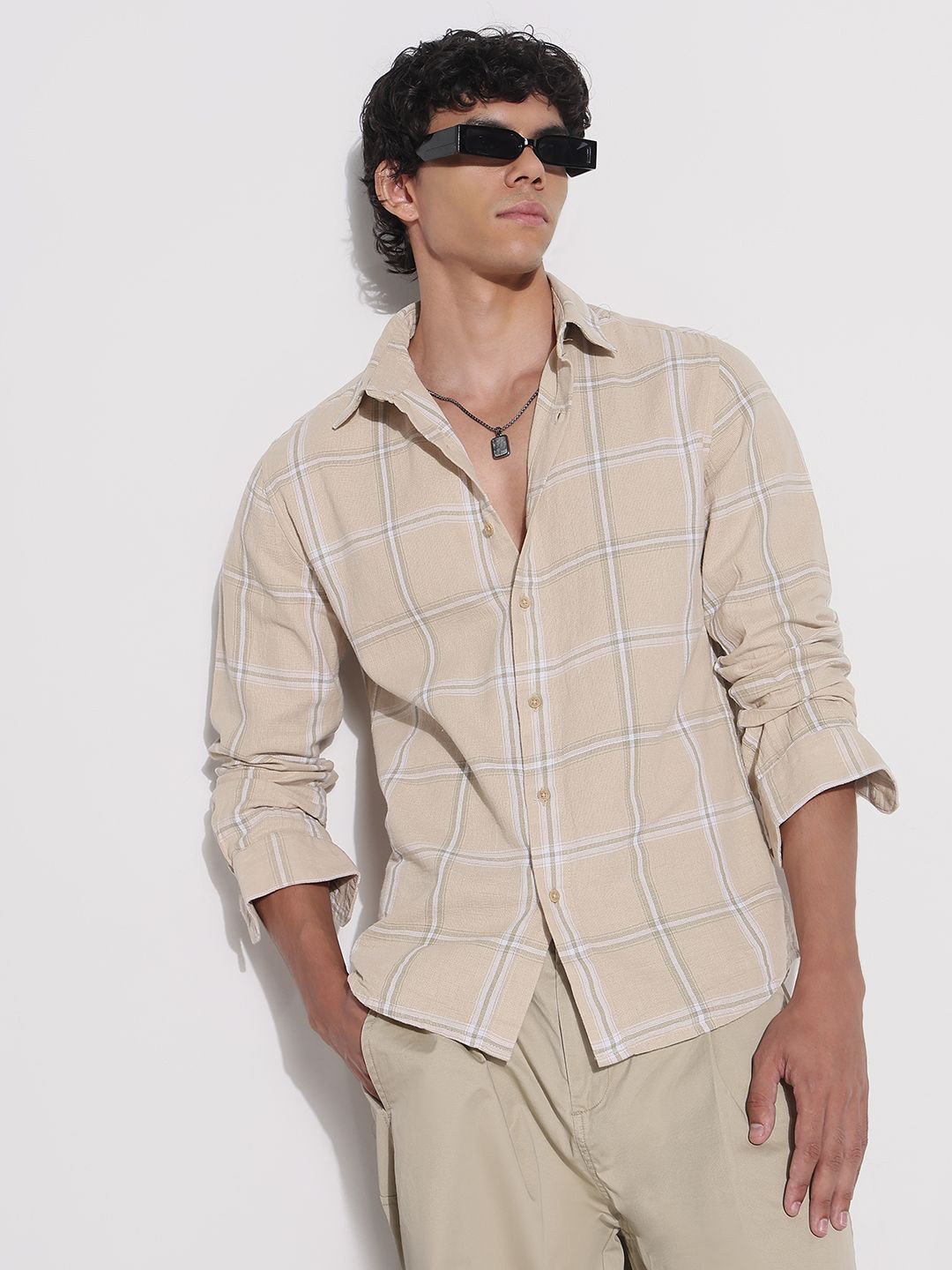 SHOWOFFFF Edition Men Comfort Slim Fit Windowpane Checks Checked Casual Shirt