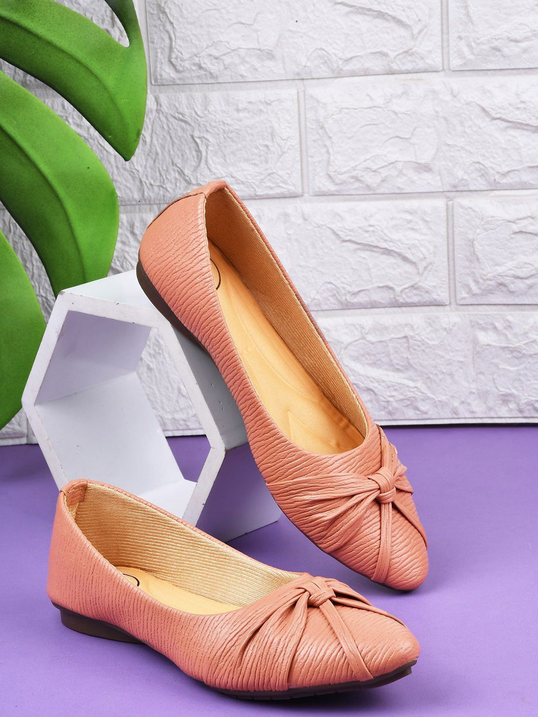 Try Me Women Textured Ballerinas