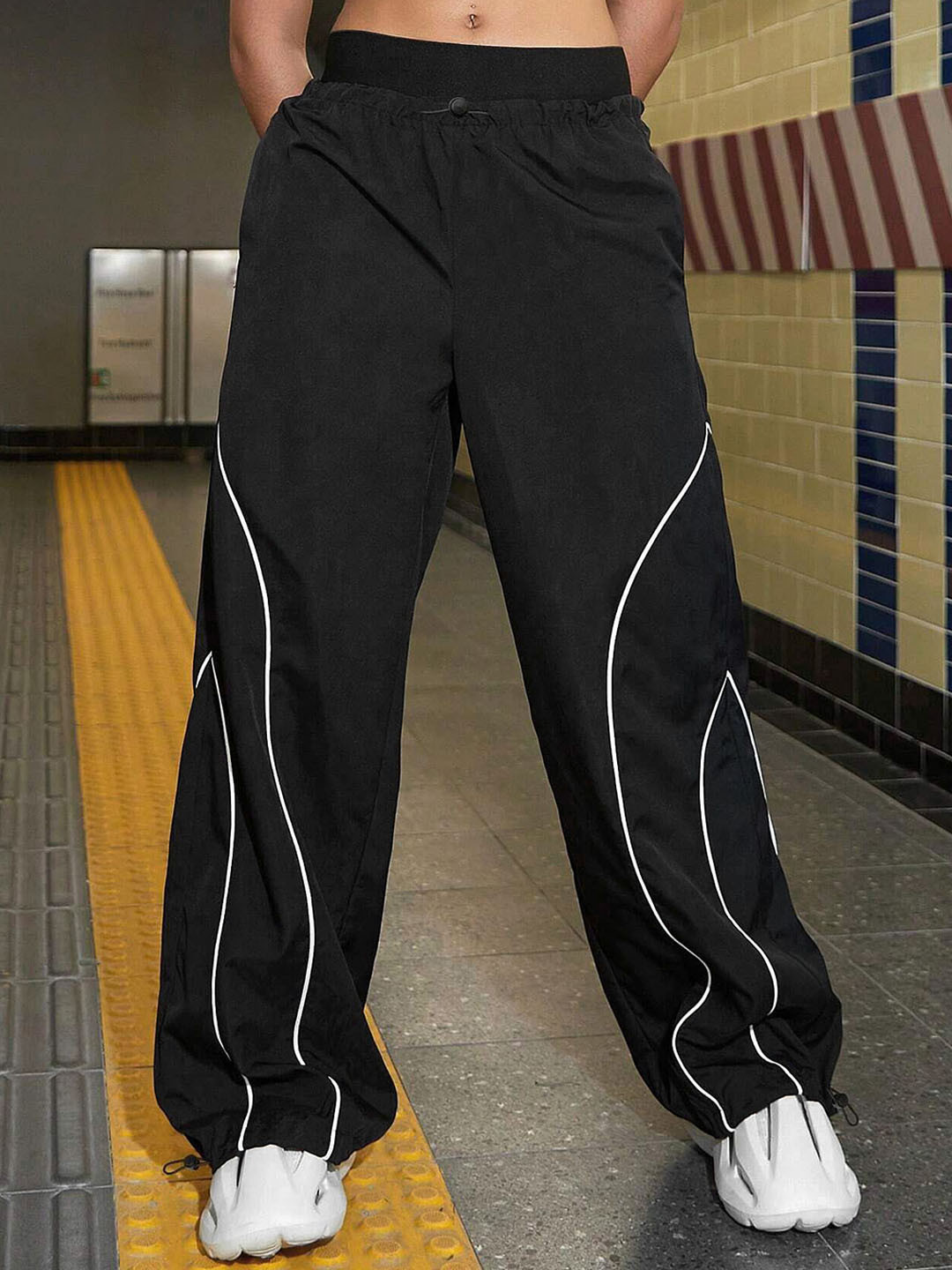 Stylecast X Slyck Women Solid Pattern Wide Leg Track Pant