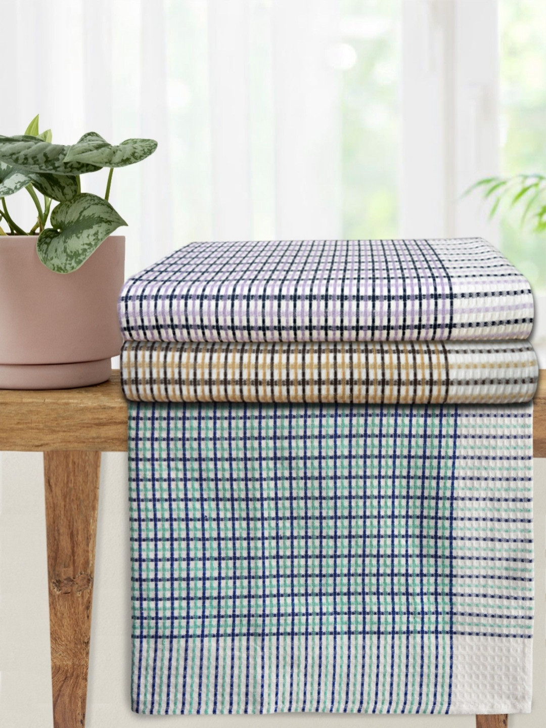 Athom Living Blue & White 3 Pieces Chcked Cotton 210 GSM Bath Towel