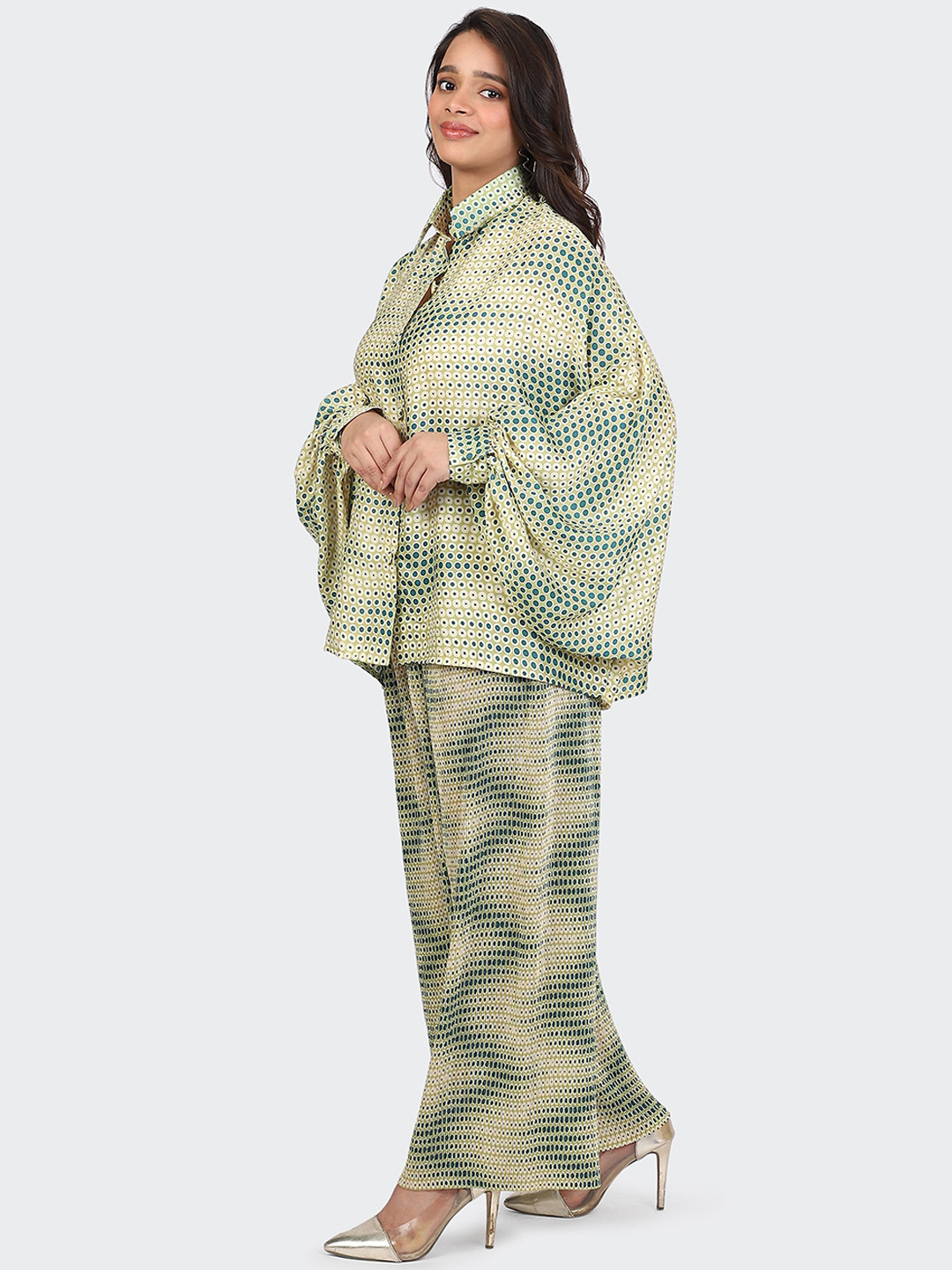 HUE & HIDE Printed Cotton Kimono Sleeves Shirt With Trousers Co-Ords