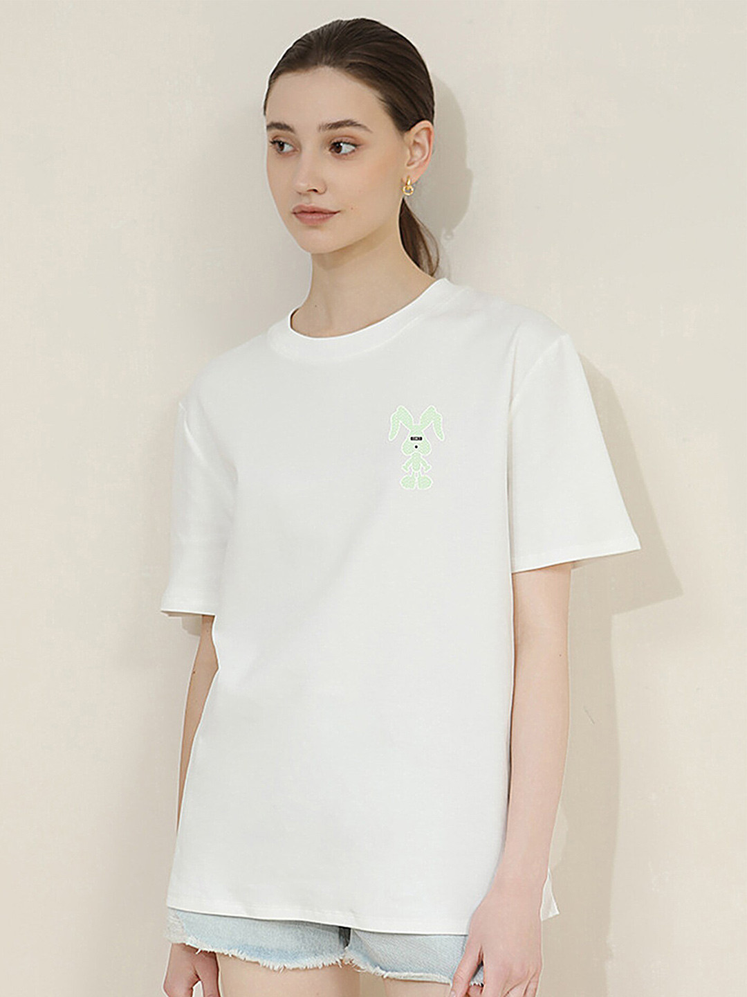 LULU & SKY Round Neck Short Sleeves Loose Fit Tshirt