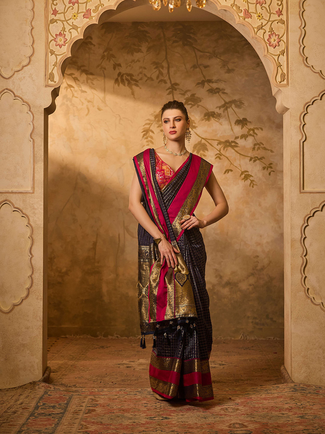 dhartii Banarasi Saree With Blouse Piece