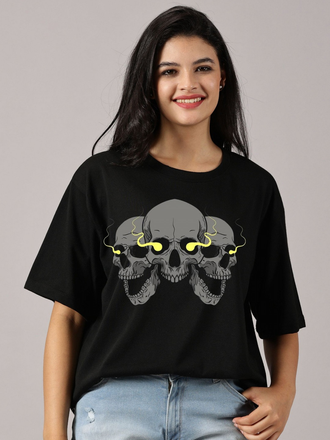 Diversify Women Printed Drop-Shoulder Sleeves Raw Edge T-shirt