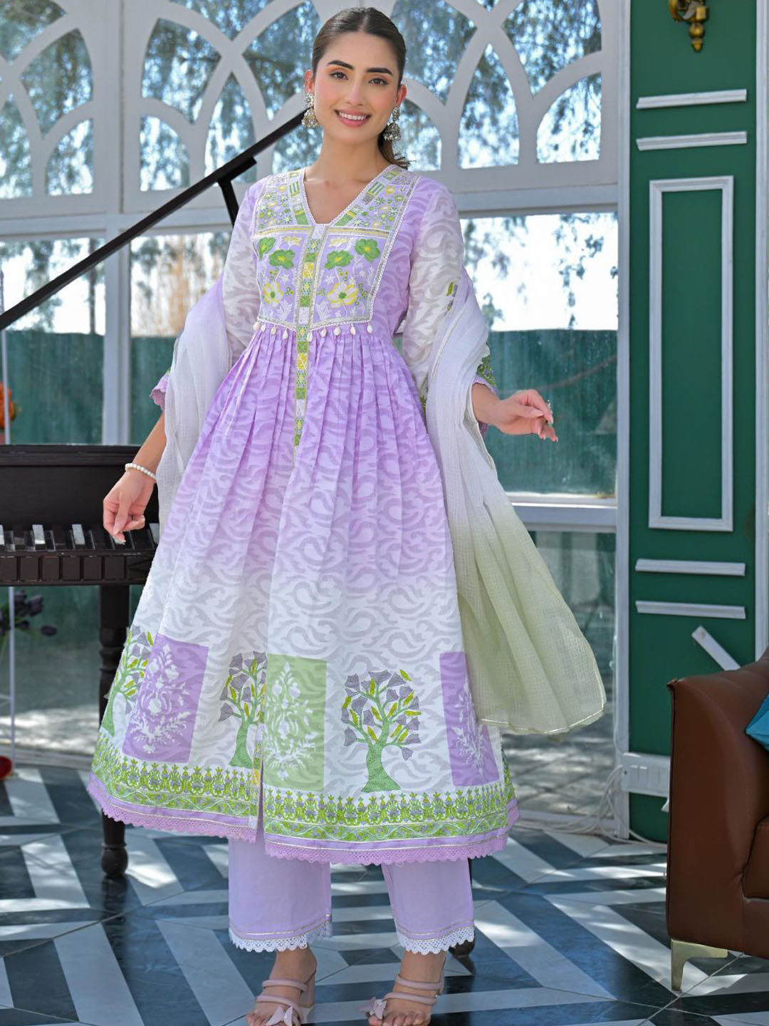 Zolo Label Women Lavender Haze Embroidered Anarkali Suit Set