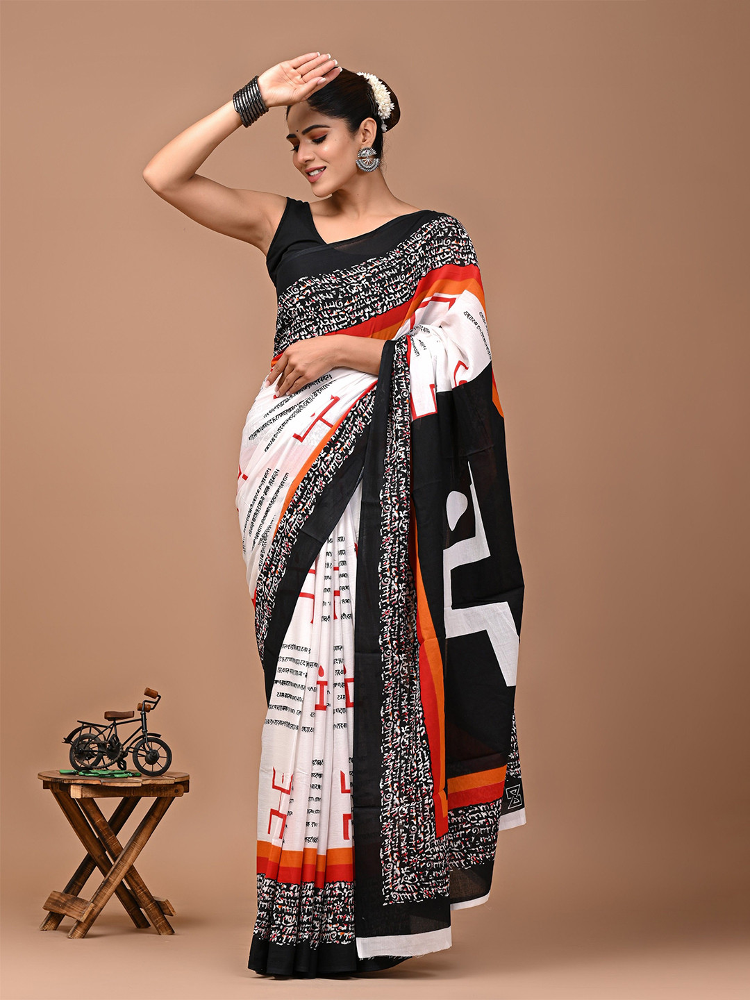Crafts Moda Woven Design Pure Cotton Block Print Saree