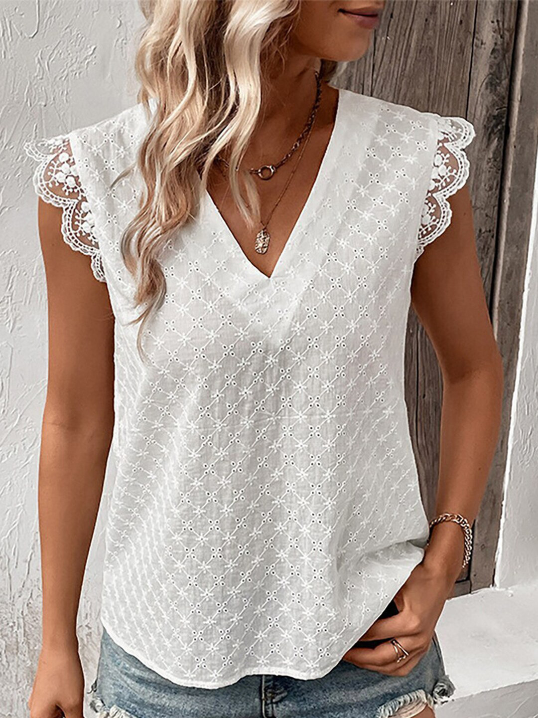 StyleCast x Revolte White V-Neck Self Design Top