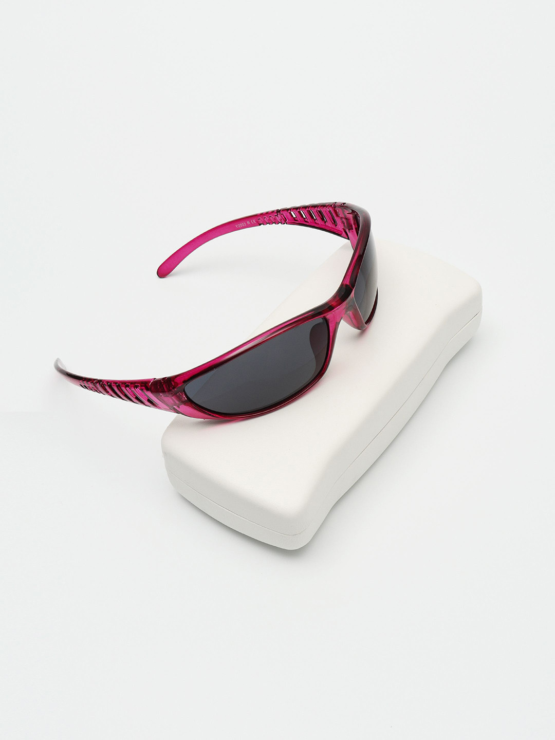 PELLE LUXUR Unisex Rectangle Sunglasses with UV Protected Lens PL25GS220