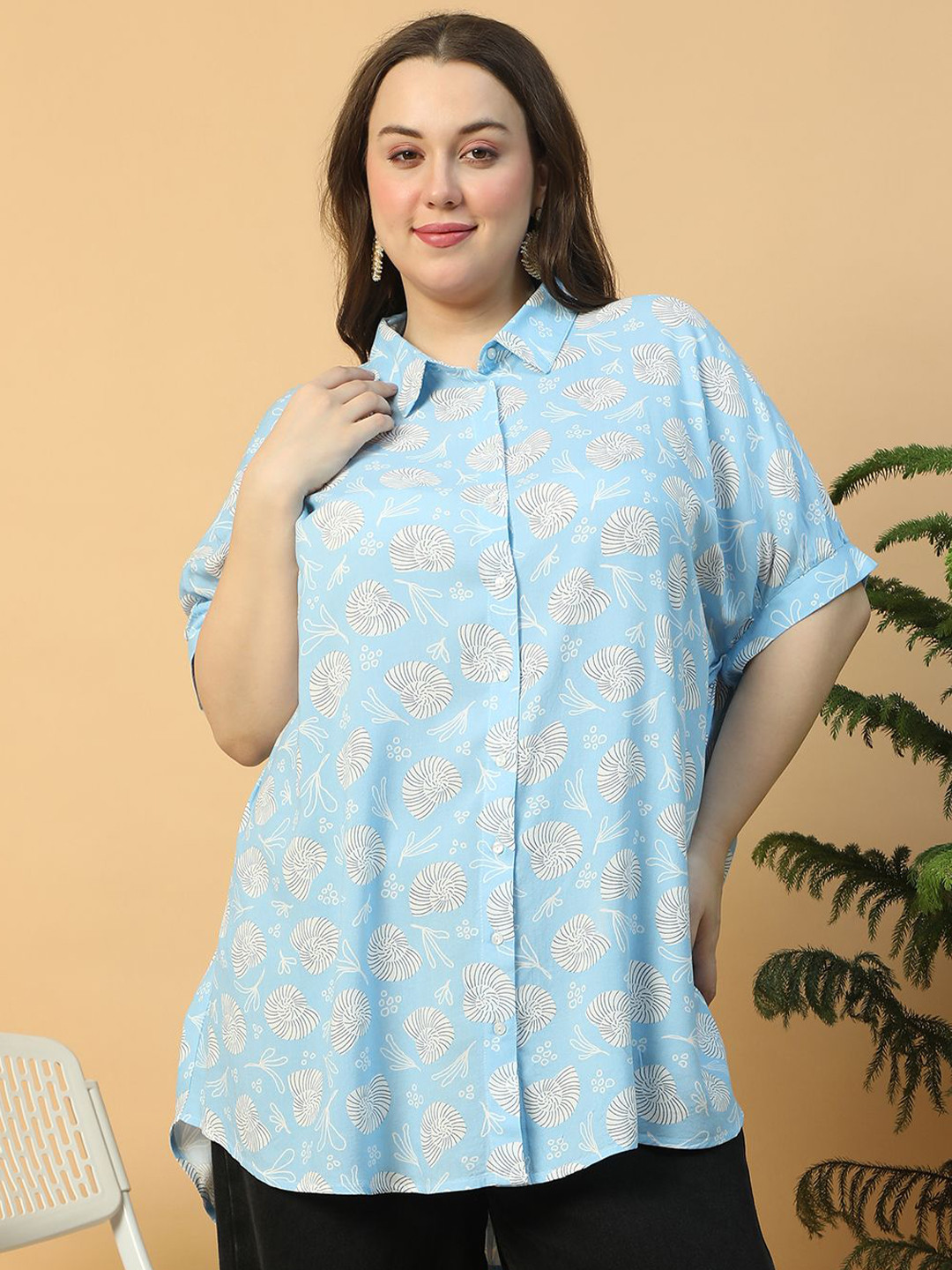 Oxolloxo Plus Size Floral Print Collared Short Sleeve Button Down Baggy Style Tunic Shirt