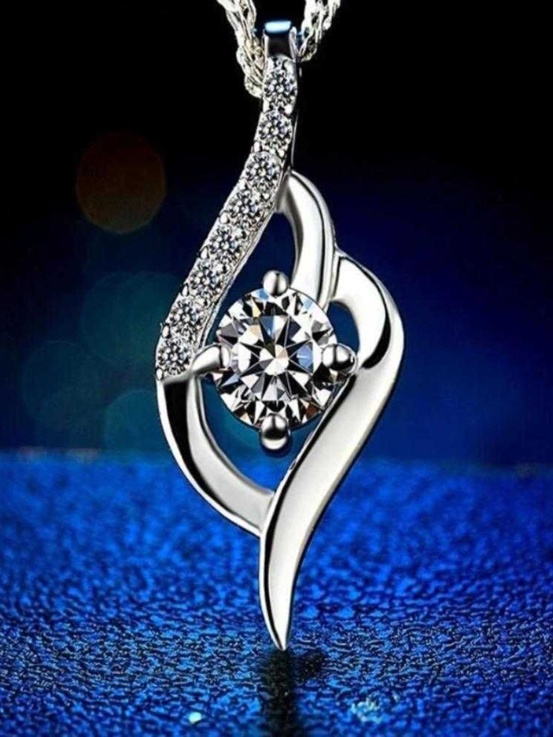 Bling Queen Silver-Plated Contemporary Shape Pendant with Chain
