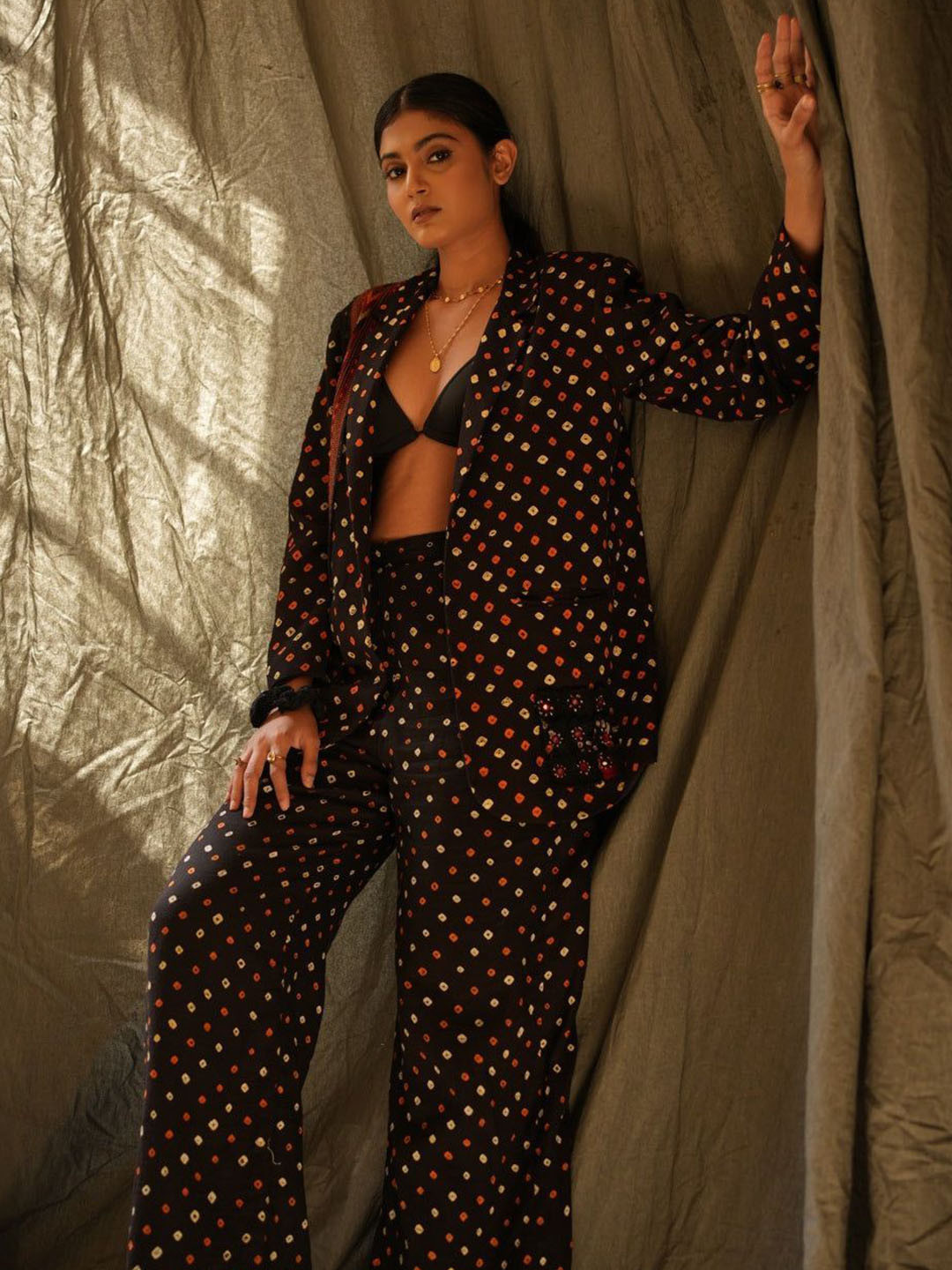 Swaroop by Swati Bhatia Printed Cotton Notched Lapel Front Open Blazers