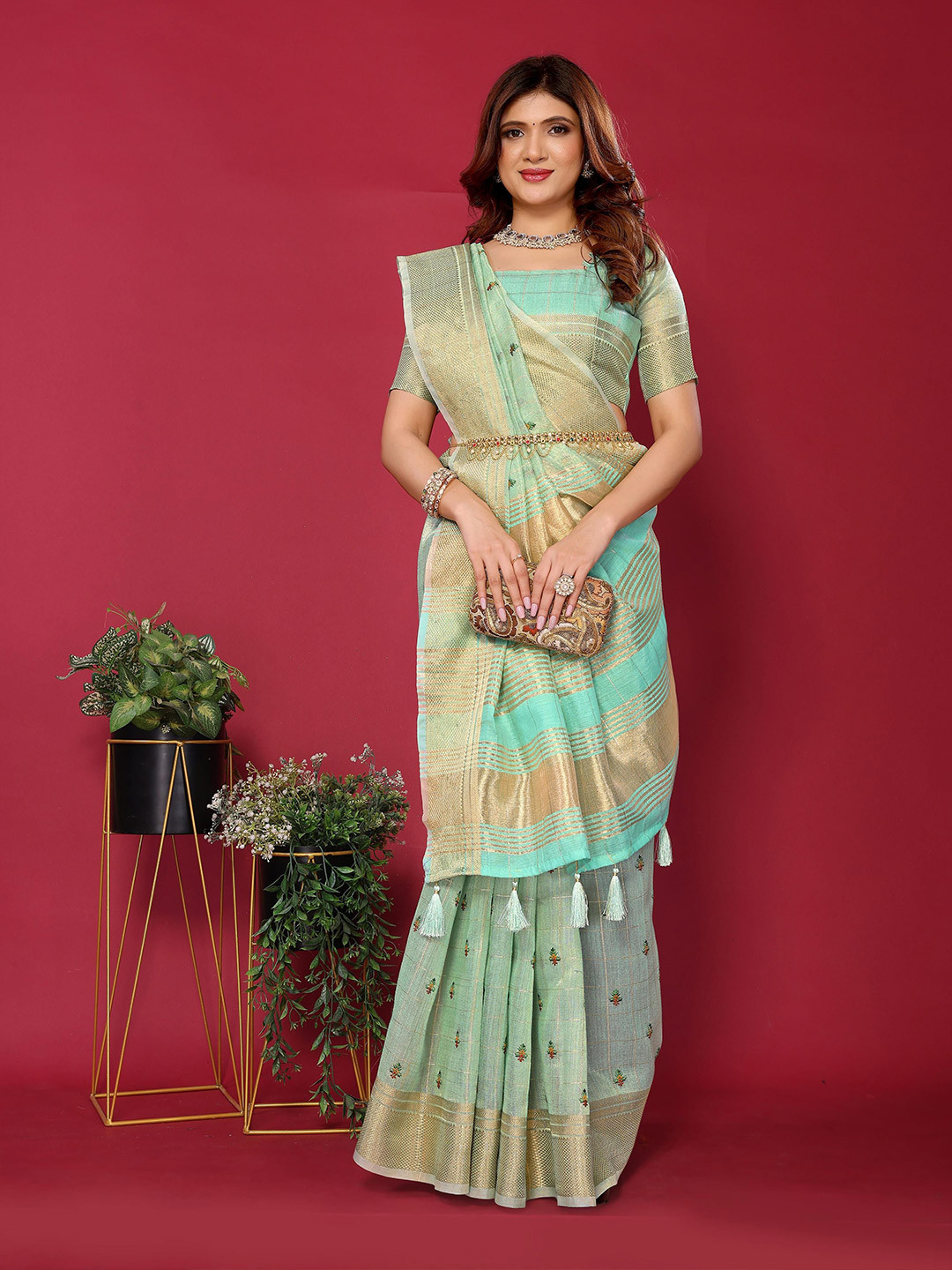 ALAGINI Ethnic Motifs Embroidered Saree