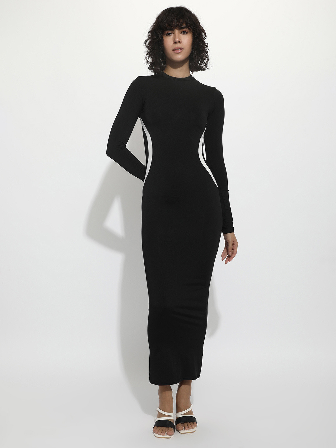 LULU & SKY Long Sleeve Bodycon Midi Dress