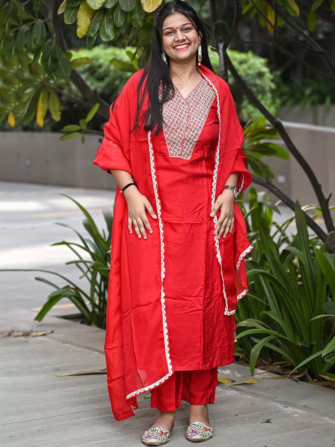 The Allure Attire Women Woven Design Kurta Sets