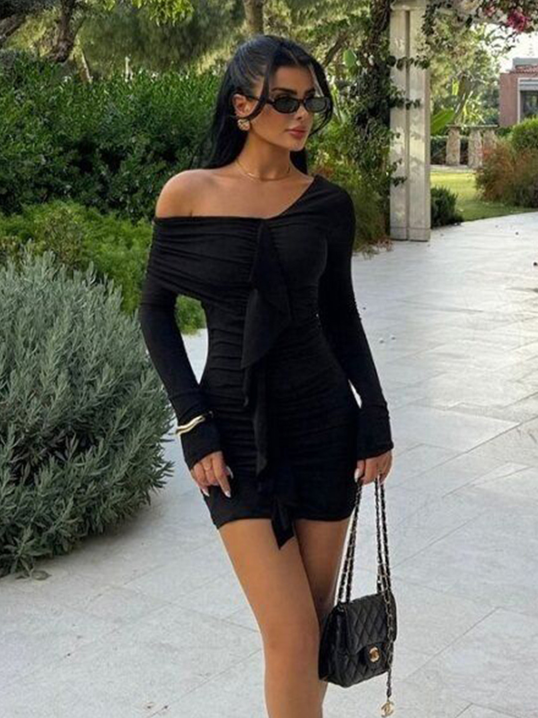 Outzidr One Shoulder Ruched Dress