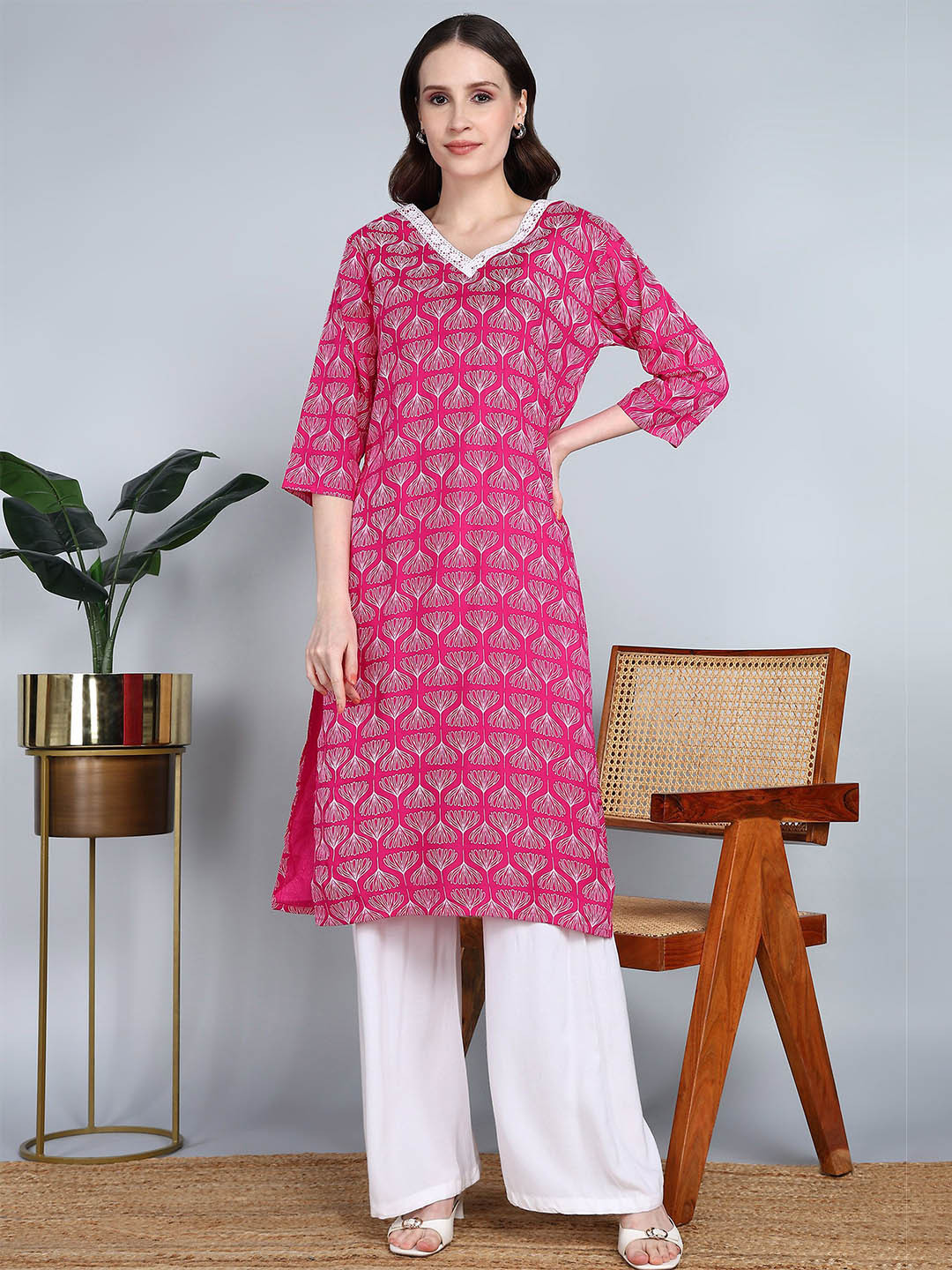 Tviksha Fashion Women Ethnic Motifs Printed Thread Work Kurta