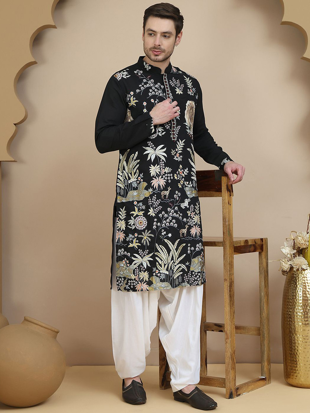 Jompers Men Floral Embroidered Thread Work Straight Kurta With Salwar