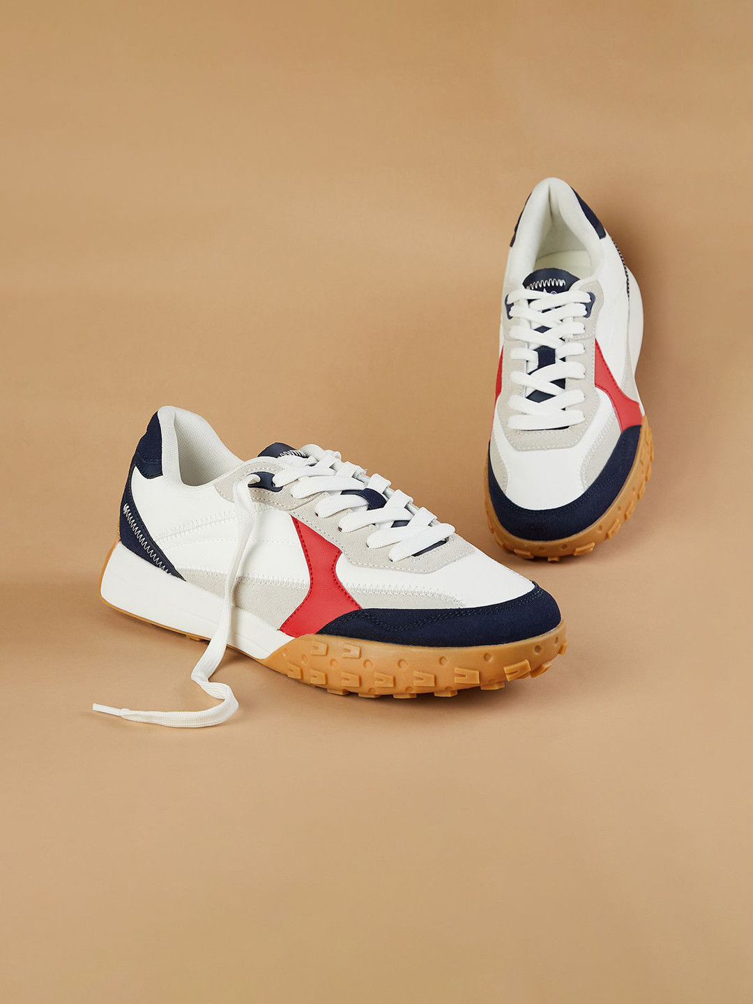 Forca Men Smart Casual Sneakers