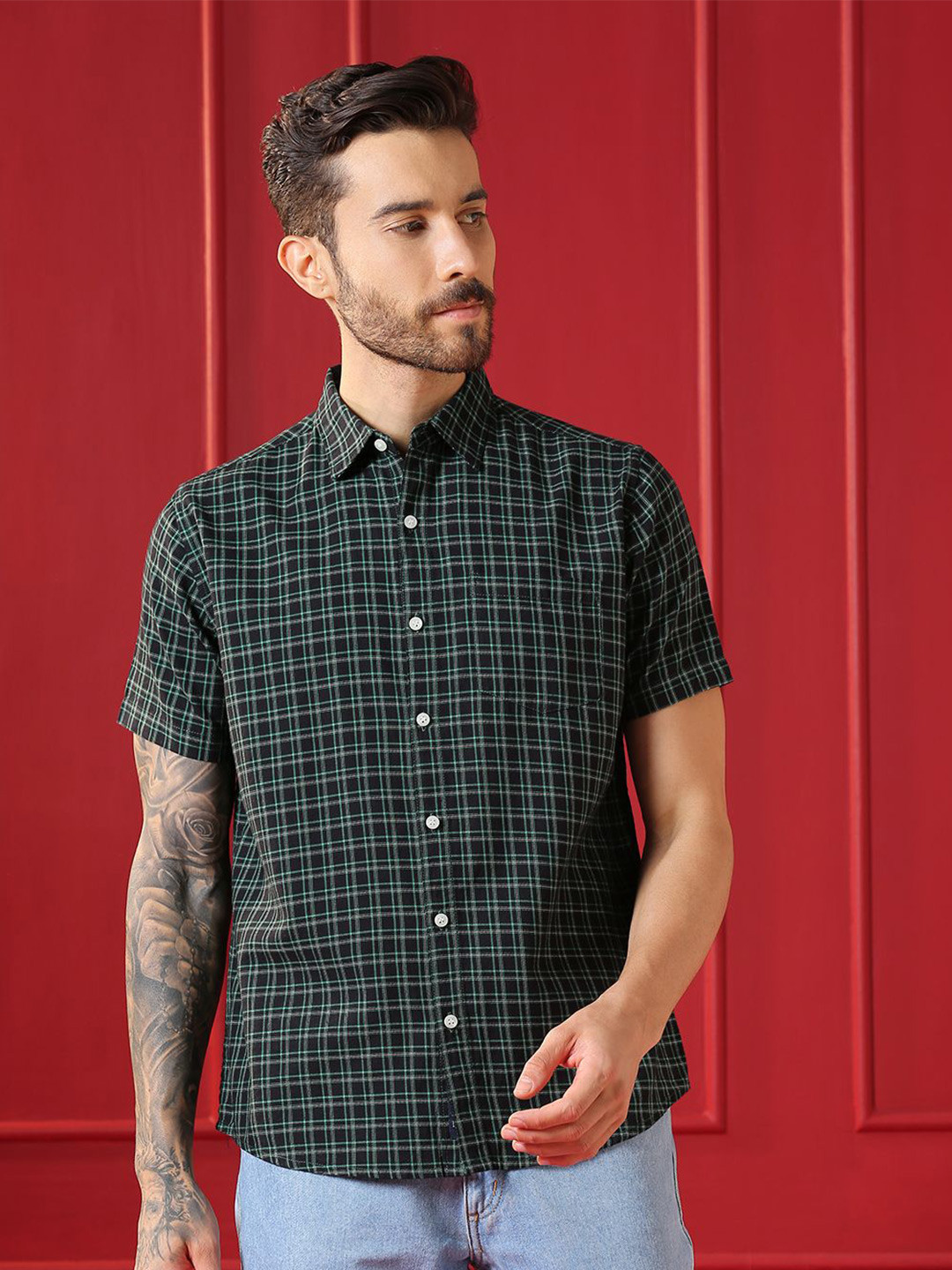 VALEN CLUB Men Checked Casual Shirt