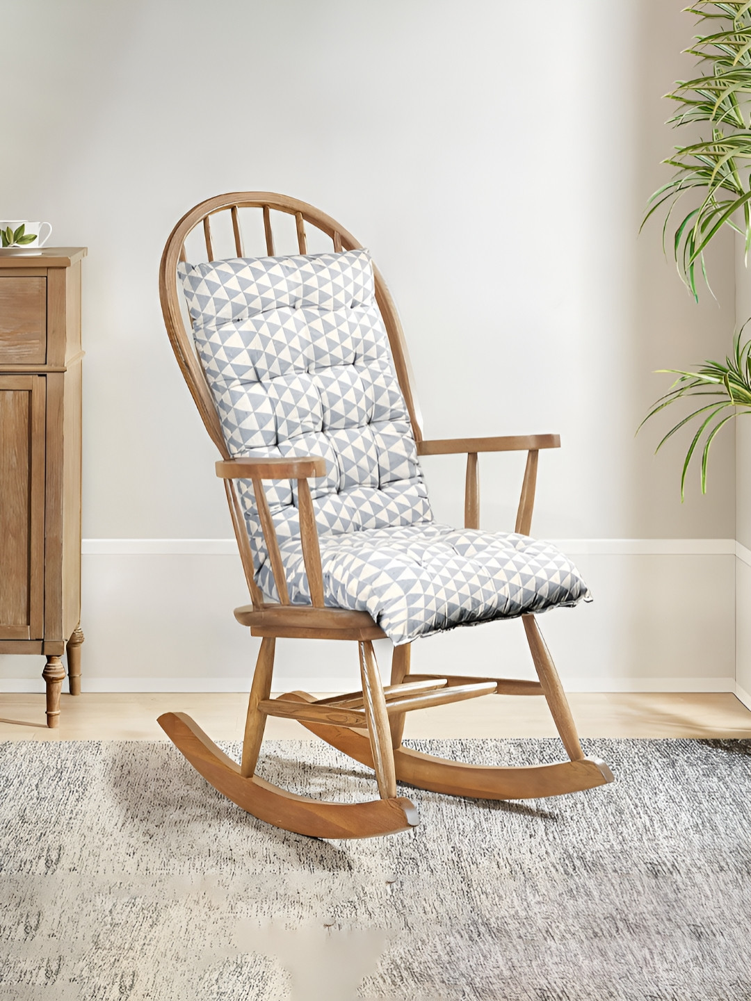 Myntra Elegant Homes Grey Triangle Printed Cotton Extra Long Chair Cushion