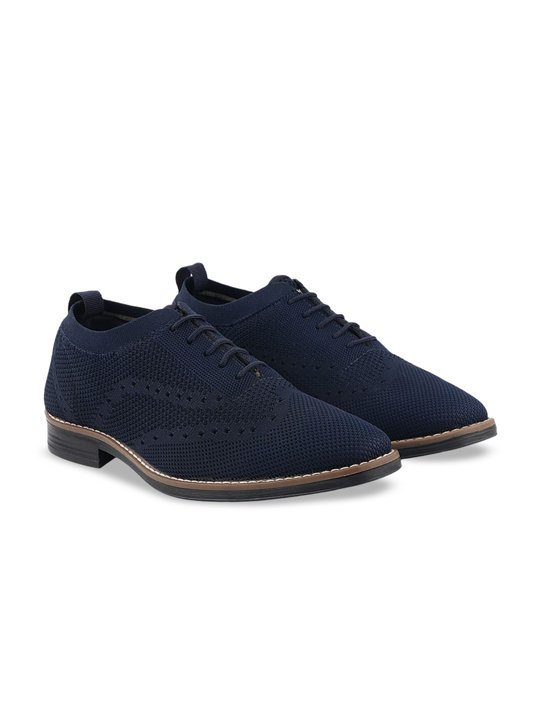 FUEL Men Oxfords Laser Cuts Casual Shoes