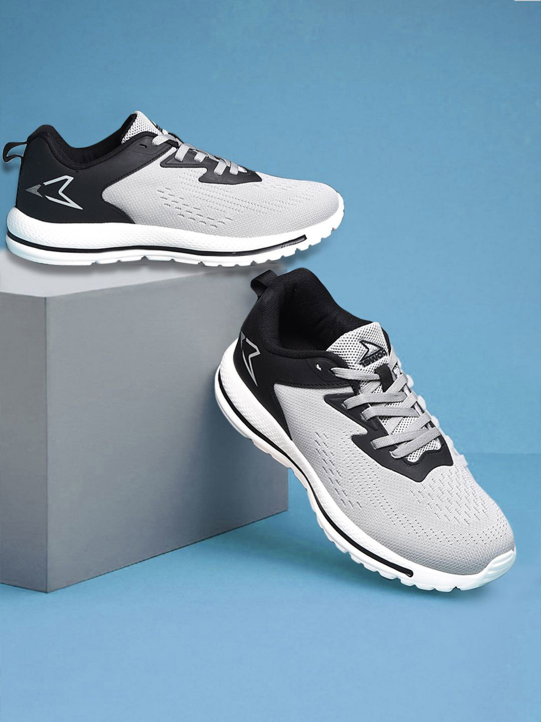 Power Men Textured Synthetic Regular Sport Sneakers