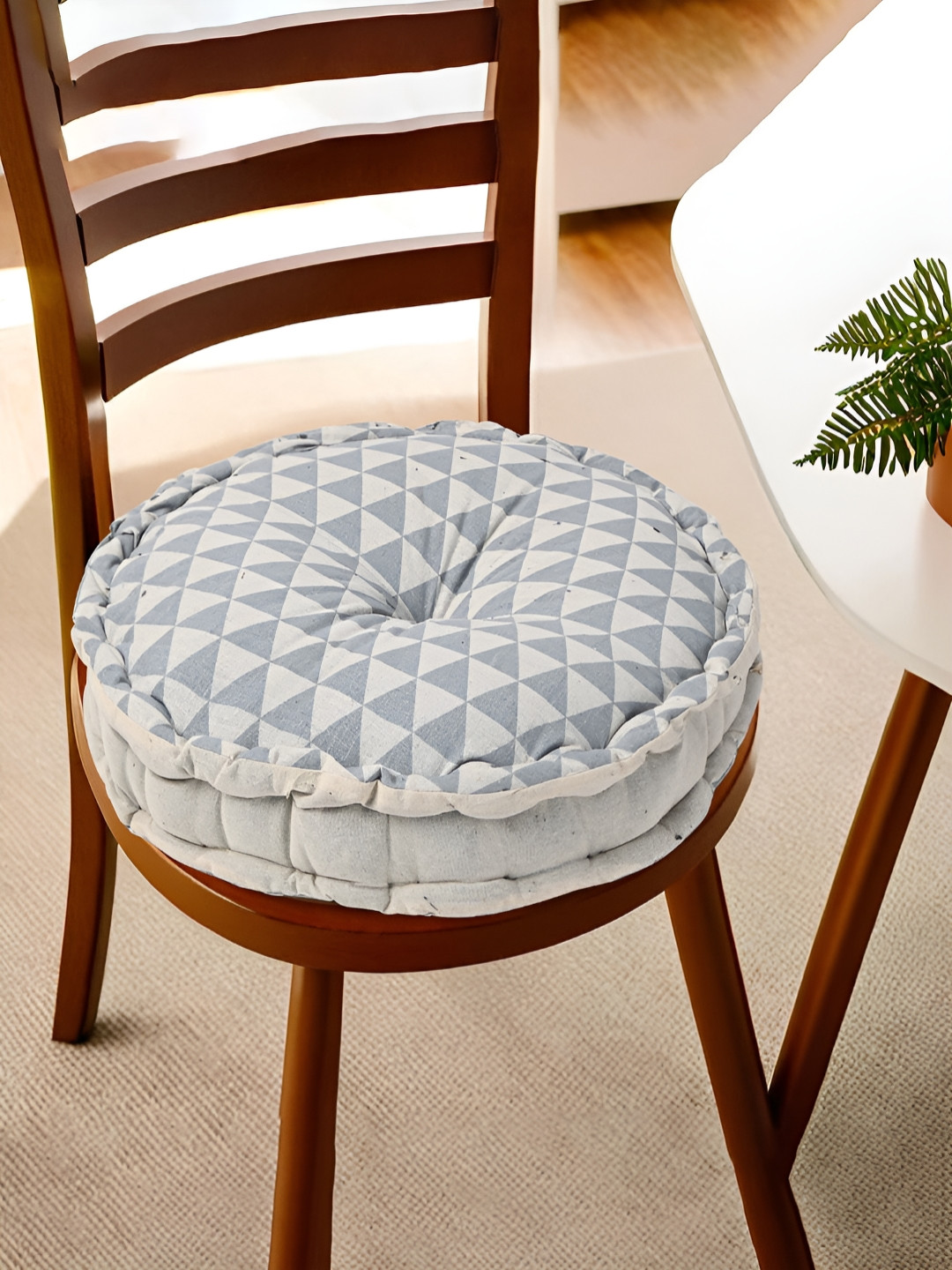 Myntra Elegant Homes Grey Triangle Printed Cotton Round Sitting Chair Cushion Pad