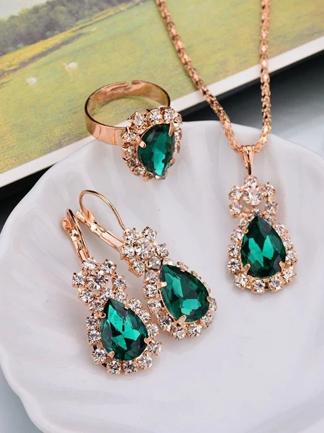 Bling Queen Cubic Zirconia Stone-Studded Jewellery Set