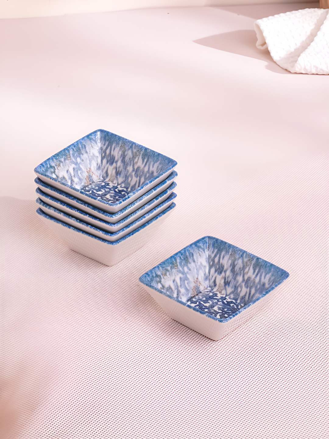 Vola Global LLP Blue 6 Pieces Porcelain Dishwasher and Microwave Safe Core Bowl