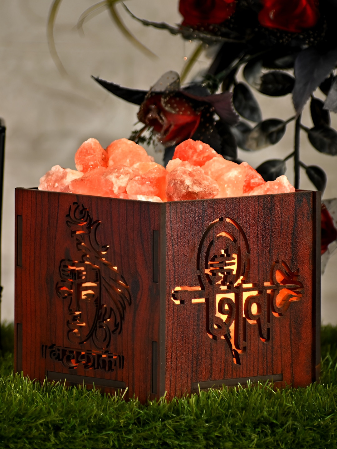 GLOBAL AROMA Basket Rock Salt Brown Wooden Lord Mahahkaal Square Table Lamp