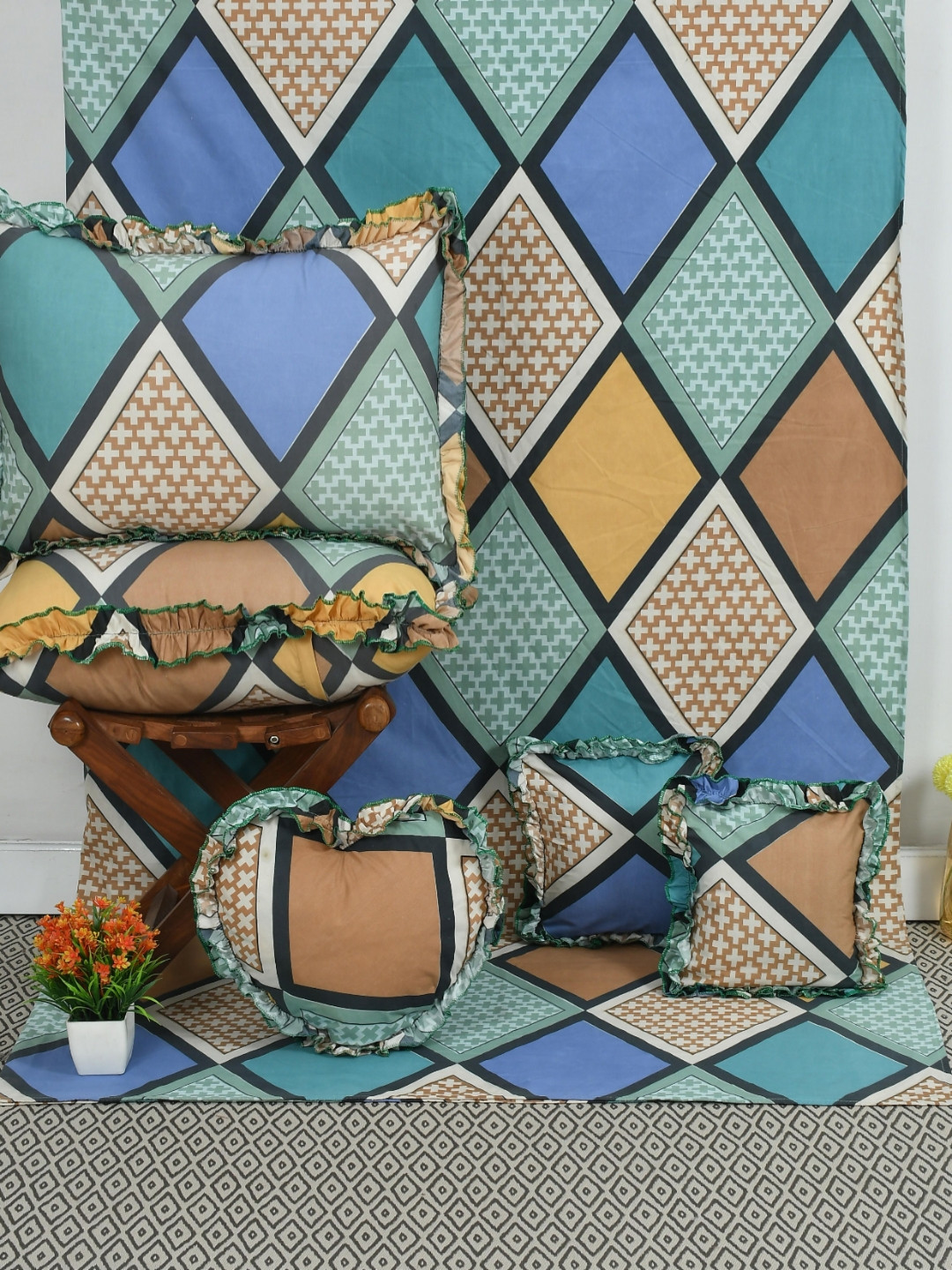 Luxmi Cotton Fabrics Blue Geometric Polycotton 160 TC Queen Bedsheet with 4 Pillow Covers-94 x 91 inches