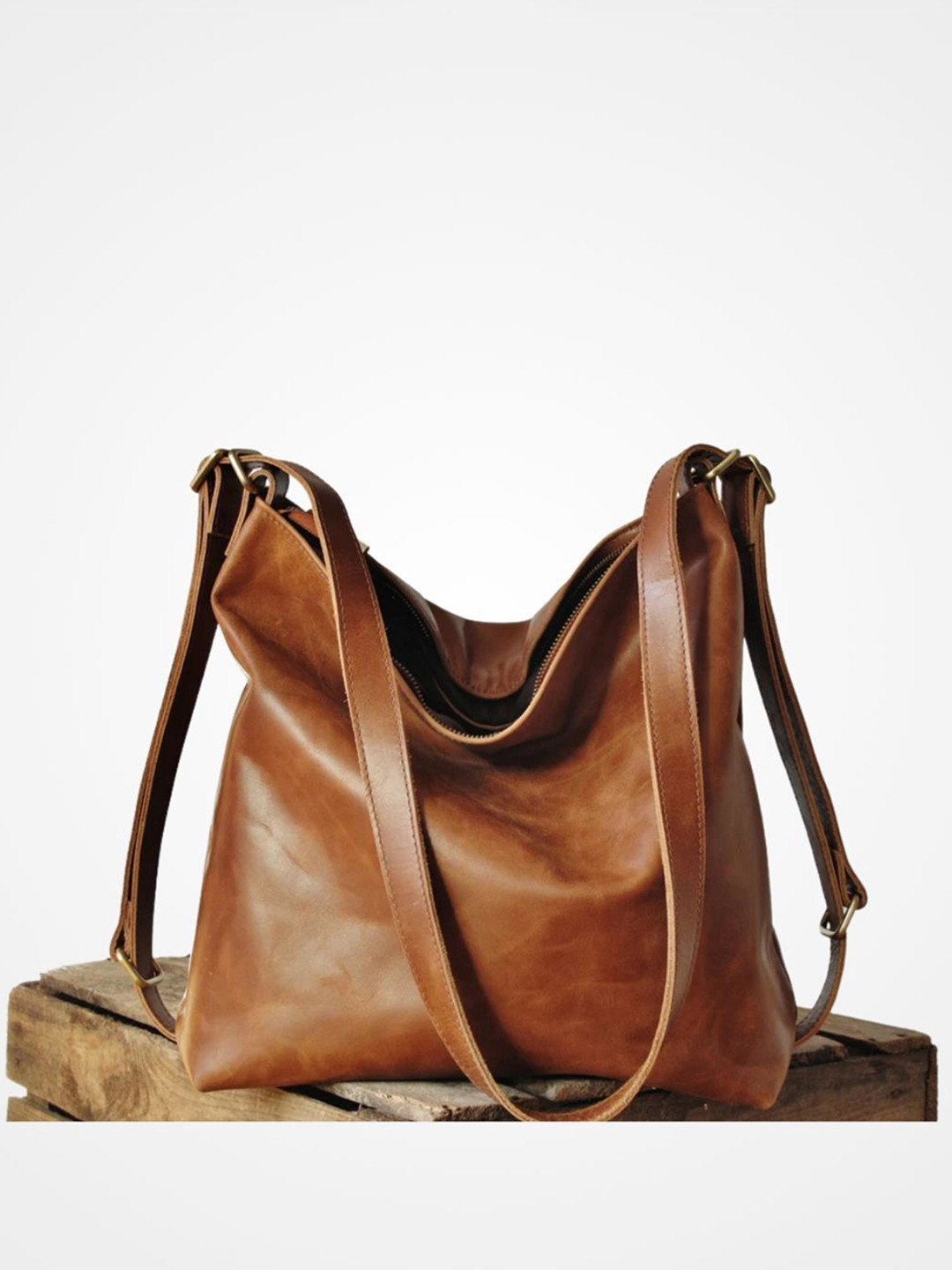 STRUTT Women Travelling Midi Backpack: Brown Vintage