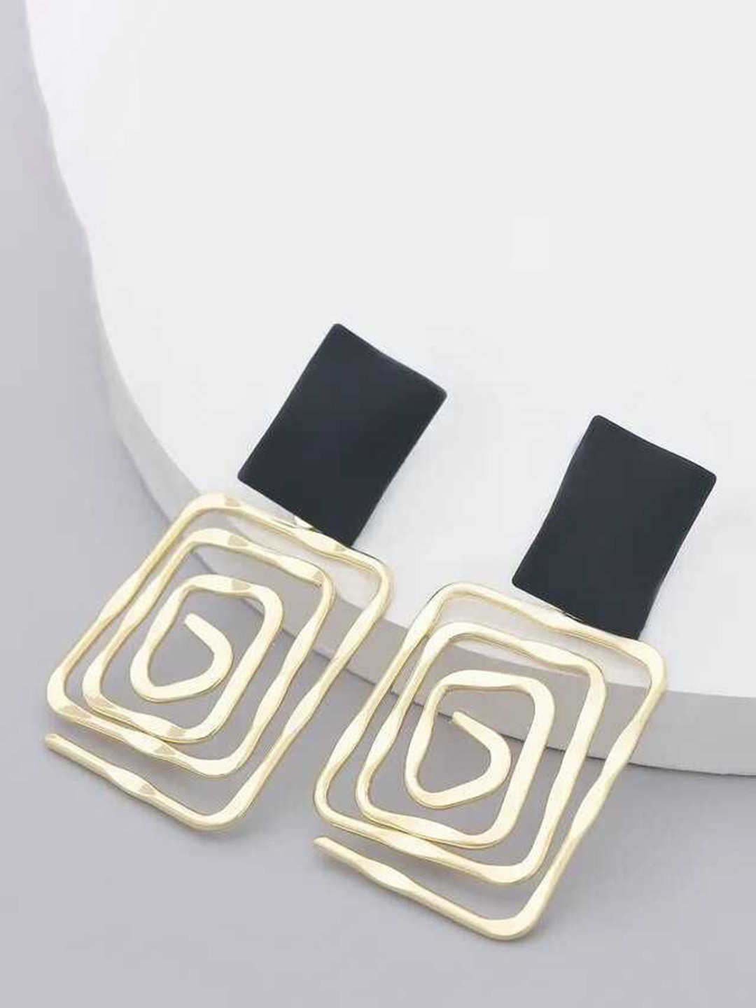 Bling Queen Square Drop Earrings