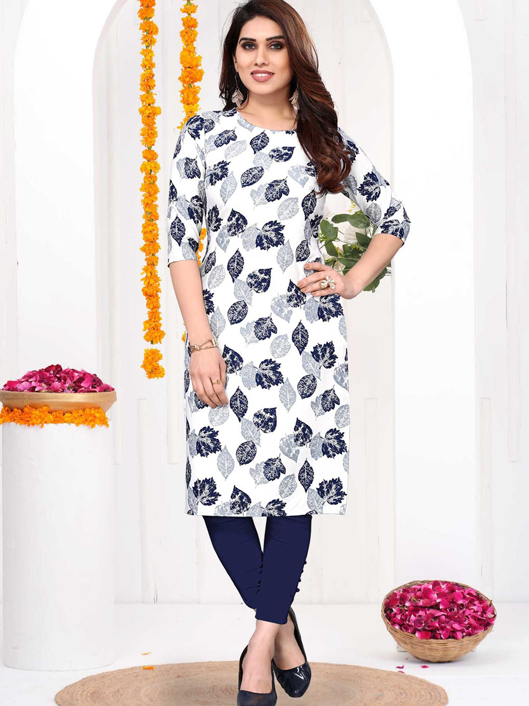 Moda Rapido Women Tropical  Printed Straight Kurta