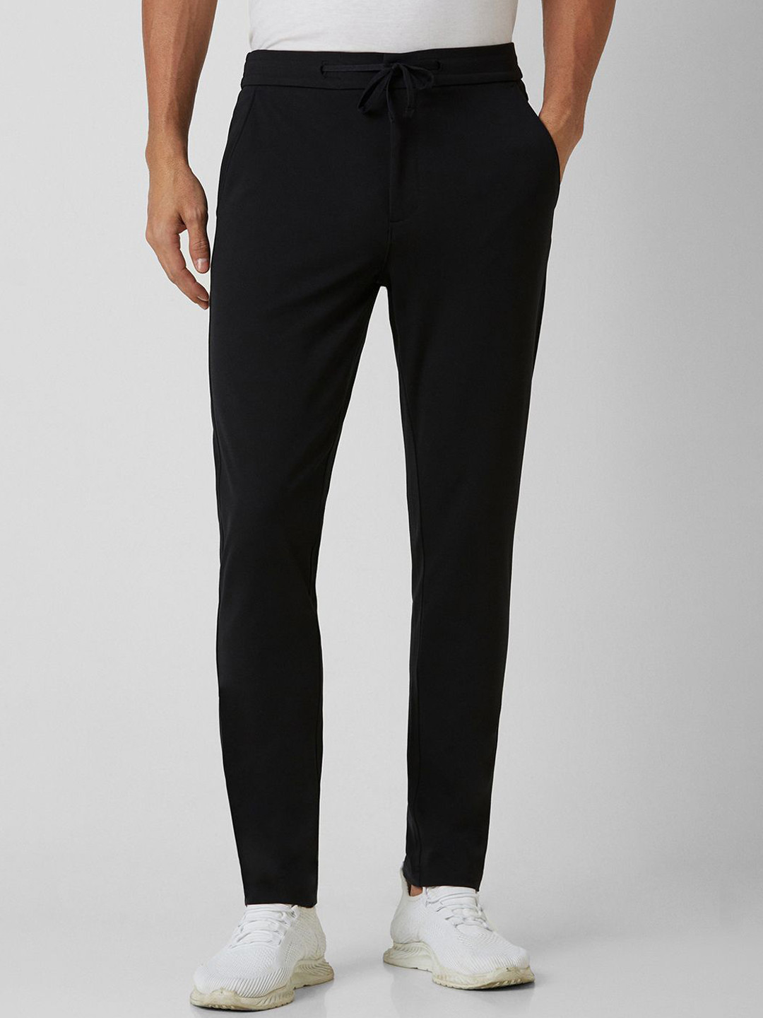 Van Heusen Flex Men Slim Fit Mid-Rise Trousers