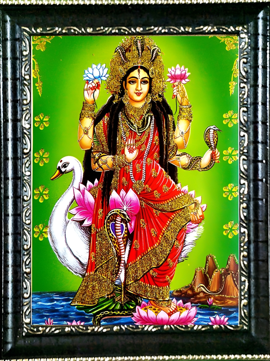 SUNINOW Green & Red Manasa Devi Printed Photo Frame
