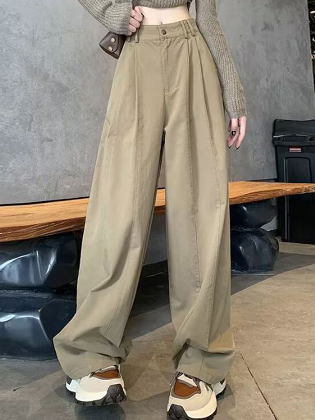 Outzidr Women Basic Solid Pleated Trousers