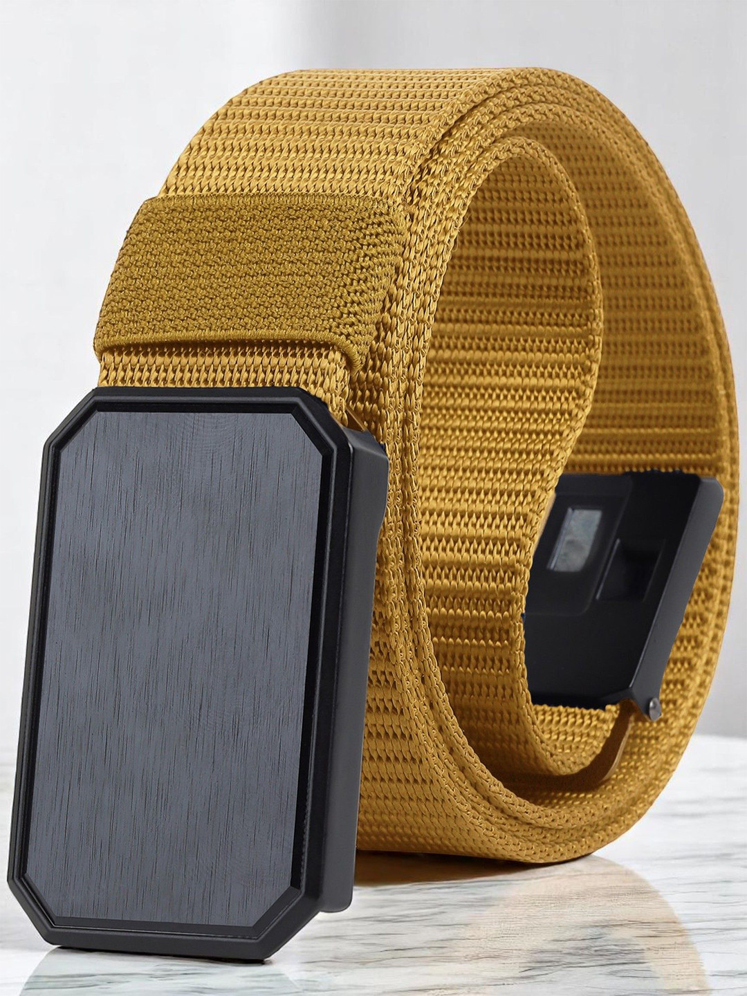 glitchez Women Textured Pull and Twist Wide Belt