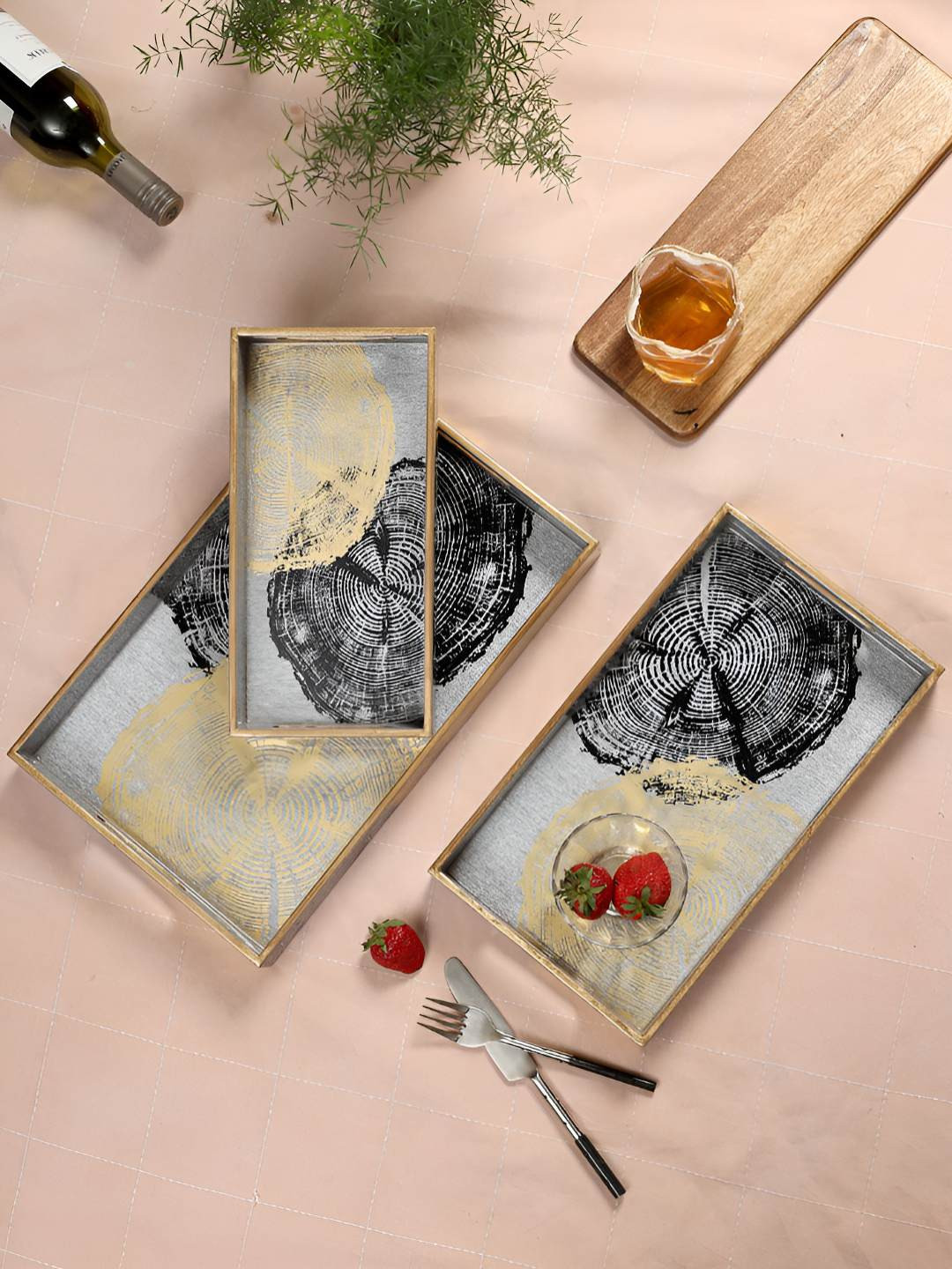 DULI Silver-Toned & Yellow 3 Pieces Easy To Clean Waterproof MDF Serving Tray