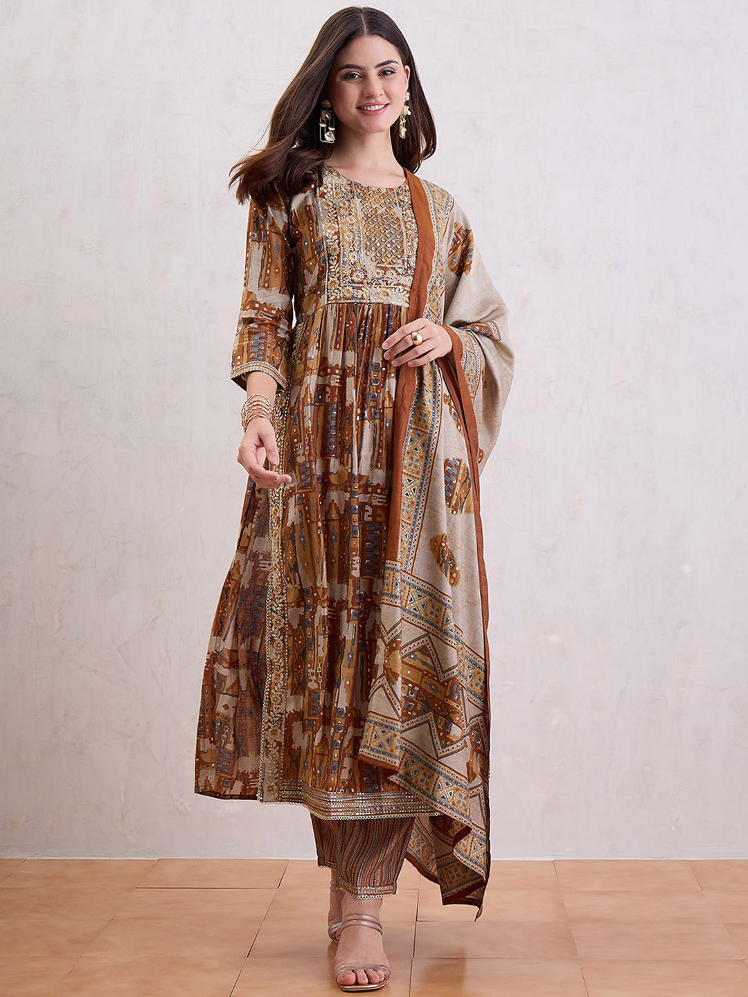 CHETI Women High Slit  Chanderi Silk Kurta Set